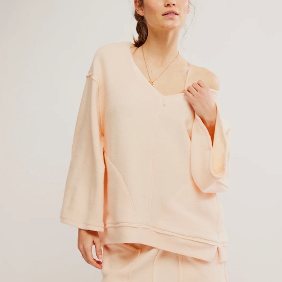 Free People day off peachy pink jogger sweater NWOT ONLY JOGGERS ⭐️ - Picture 7 of 8